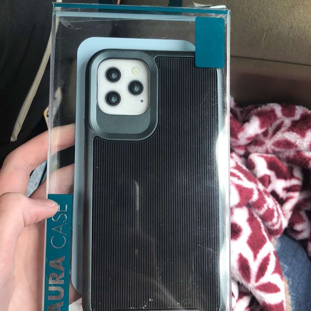 Aura case iPhone 11 Pro Max